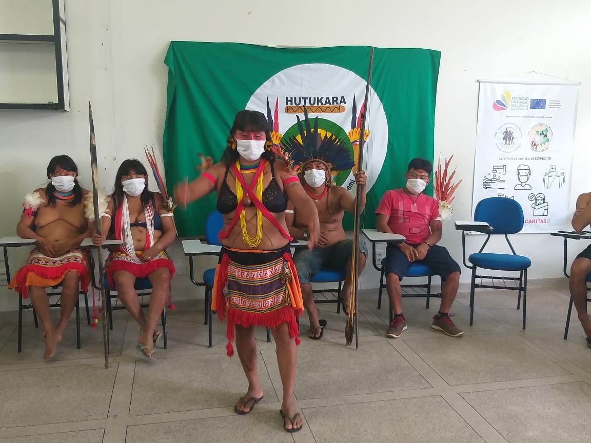 Neila Yanomami e outros 8 lideranças indígenas da Comunidade Palimiu em Boa Vista (RR) no último sábado (15) - Reprodução /Divulgação
