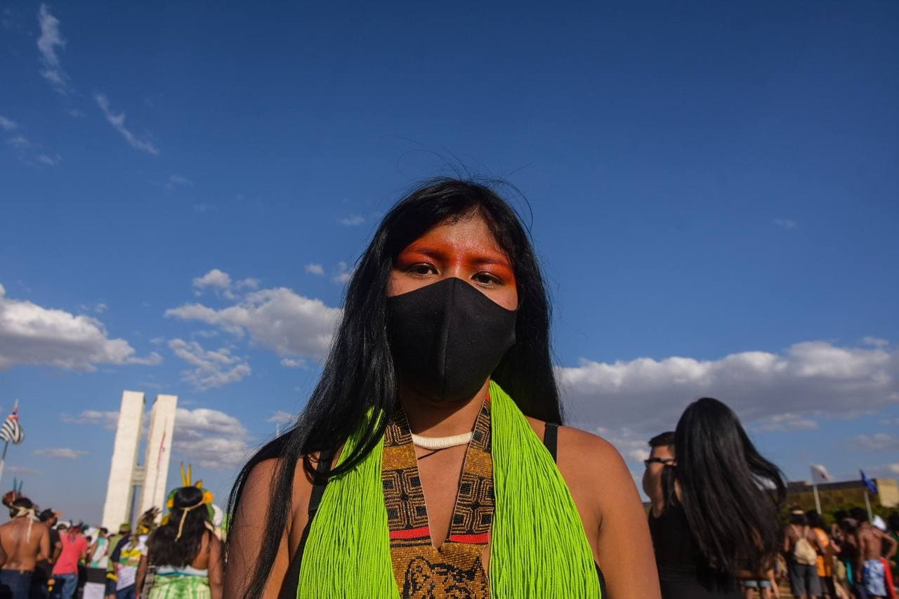 Mobilização indígena na praça dos Três Poderes contra o Marco Temporal -- Foto: Cyla Ramos / @cylabg2