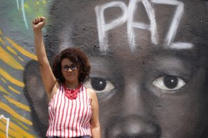 Primeira vereadora negra de Cuiabá diz que as mulheres negras levam para o parlamento todo o povo preto do país