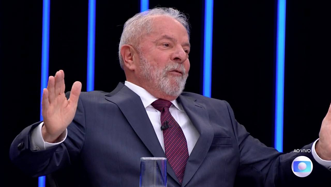 Lula arrasou na entrevista; Bonner e Renata Vasconcelos ficaram caídos