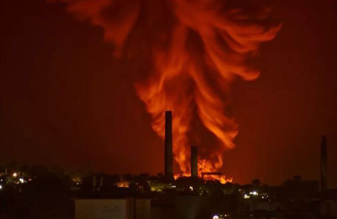 Incêndio em Matanzas - Foto: David Lopez