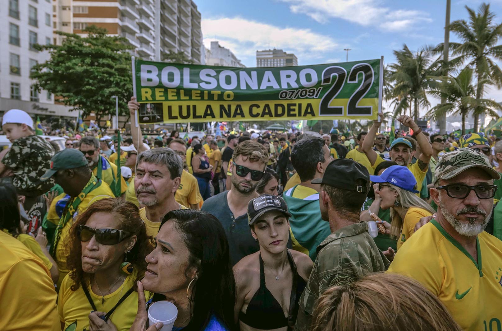 Comício de Bolsonaro na praia de Copacabana (Fotos: Marlene Bergamo)
