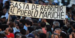 Protesto do povo Mapuche [Foto: Radio Havana Cuba/Reprodução]