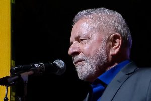 Lula em discurso durante super live desta segunda (26) - Foto: divulgação